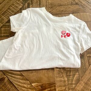 Women’s Under Armour heart short sleeve t-shirt